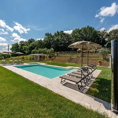 In Tuscany With Pool And Hill Views 哥尔顿